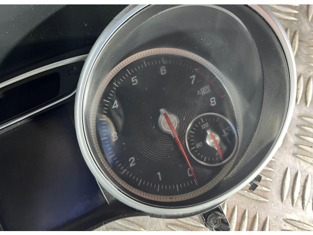 Přístrojová deska  Mercedes-Benz GLA W156 2019 A1569004904, 1569004904  
