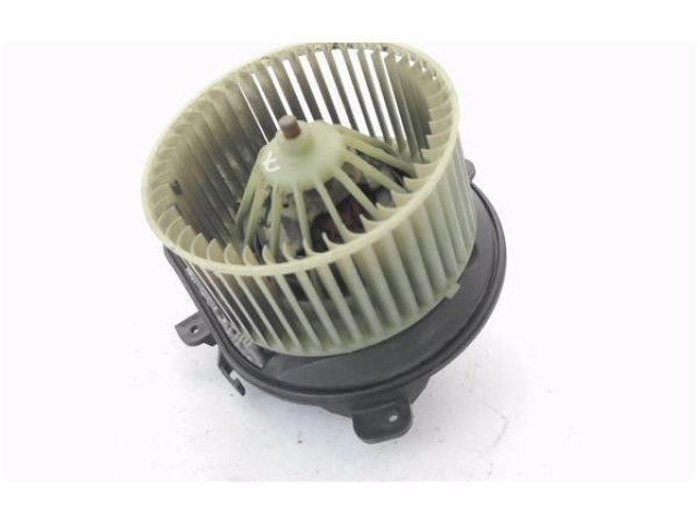 Вентилятор печки    9566944180, 9041220837   Fiat Scudo