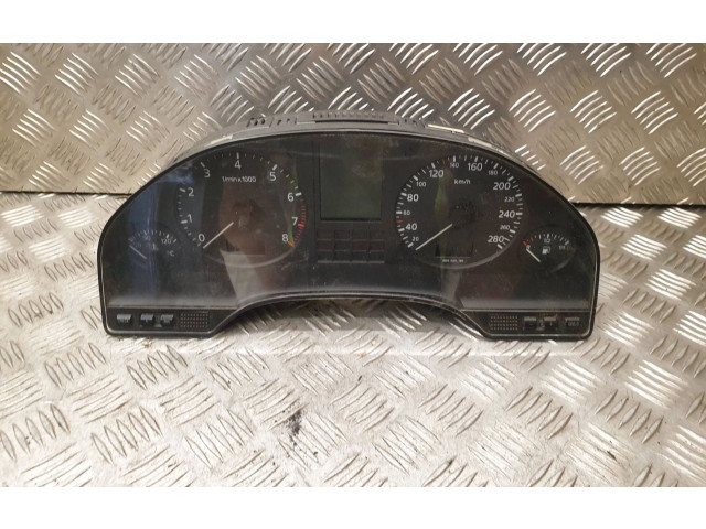 Панель приборов 4D0919033F   Audi A8 S8 D2 4D       