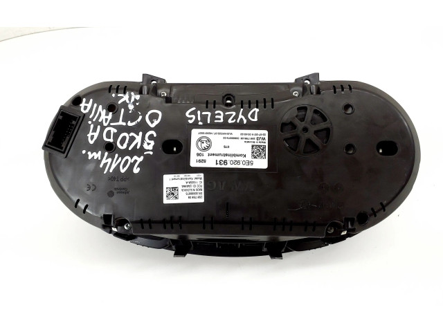 Přístrojová deska  Skoda Octavia Mk3 (5E) 2014 5E0920931  