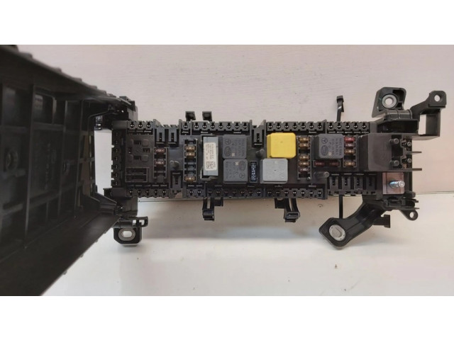   Pojistková skříňka A2465402614   Mercedes-Benz B W246 W242 2016