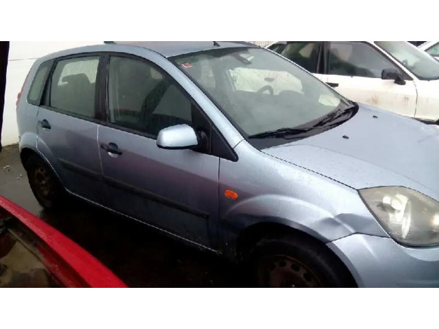 Задний фонарь  1437626    Ford Fiesta   2006-2008 года