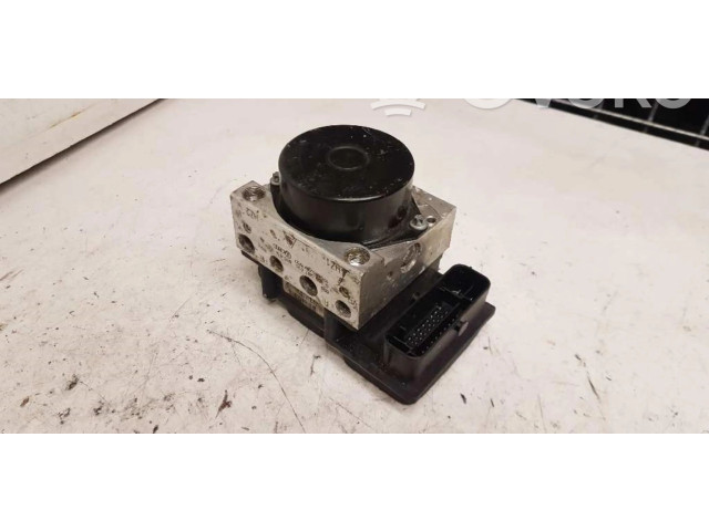 Jednotka ABS 6R0614117K   Skoda Fabia Mk2 (5J) 
