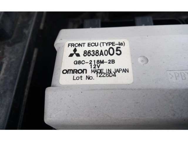 Pojistková skříňka Řídící jednotka BSM MR587816   Mitsubishi Montero 2005