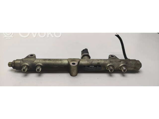 Топливная рампа 0445214041   Jeep Cherokee III KJ 2.8 