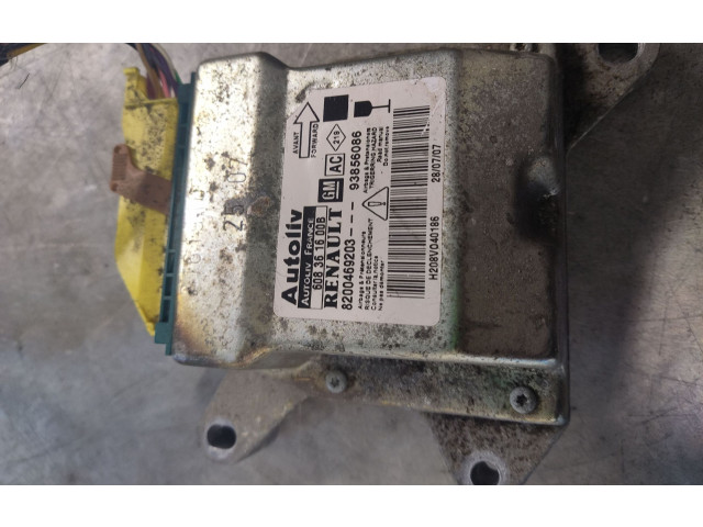 Блок подушек безопасности 8200469203   Renault Trafic II (X83)
