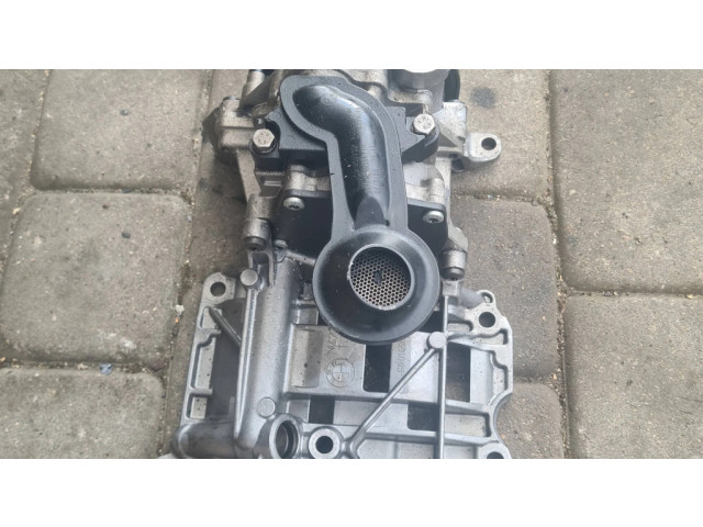 Čerpadlo oleje 7810823, 13040800143   BMW 5 F10 F11 2.0  