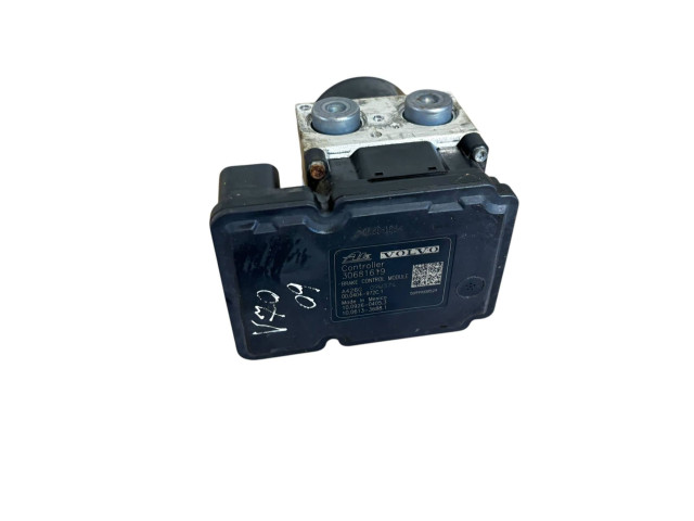 Jednotka ABS 30681619, P30681619   Volvo XC70 2009