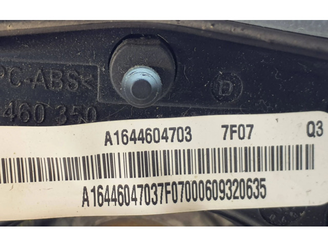 Руль Mercedes-Benz ML W164  2005 - 2011 года A1644604703, 7F07      