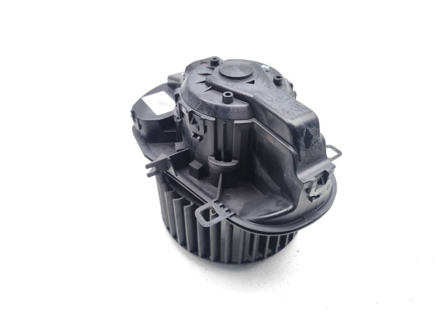 Вентилятор печки    7P0820021C, 0130115560   Volkswagen Touareg II