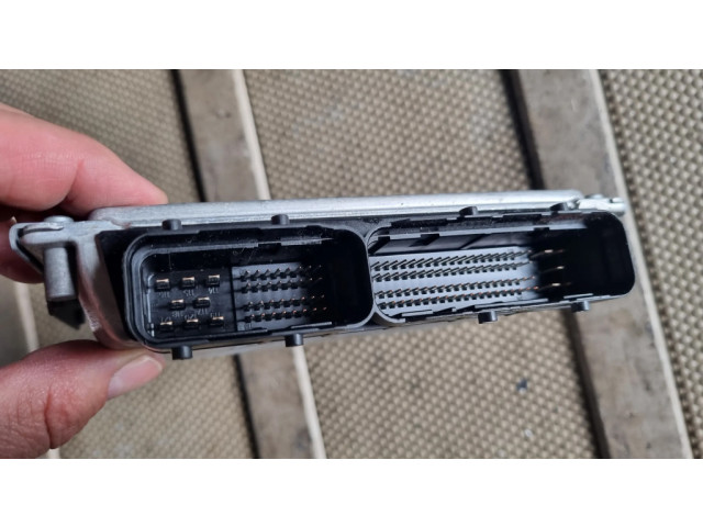 Řídící jednotka 0281011434, 8973539741   Honda Civic 2004