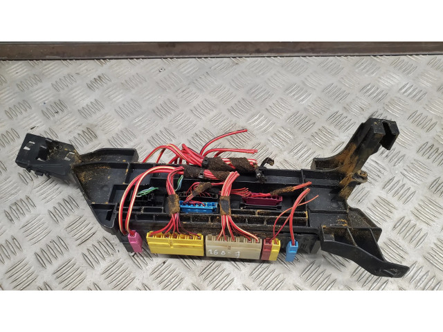 Блок предохранителей A1665402350   Mercedes-Benz GL X166    