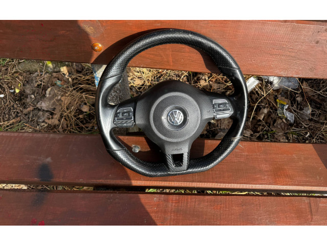 Volant Volkswagen Scirocco 2013   