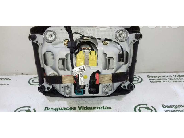 Подушка безопасности водителя 7L6880201EB   Volkswagen Touareg I