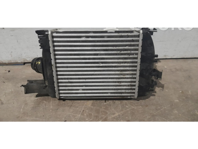 Интеркулер  144967634R   Renault Sandero I 