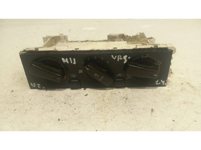 Блок управления климат-контролем MR398658, 010301   Mitsubishi Space Wagon