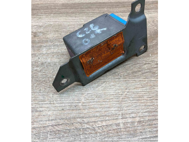 Блок подушек безопасности 3323249, GE4T57KD0B   Mazda 626