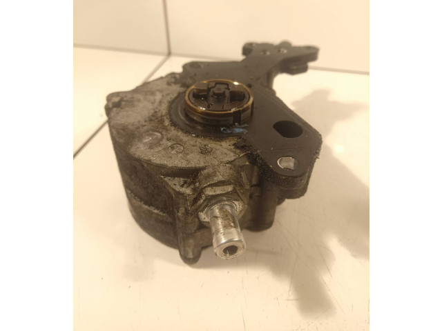 Vstřikovací čerpadlo 038145209M, V130   Volkswagen PASSAT B5.5     