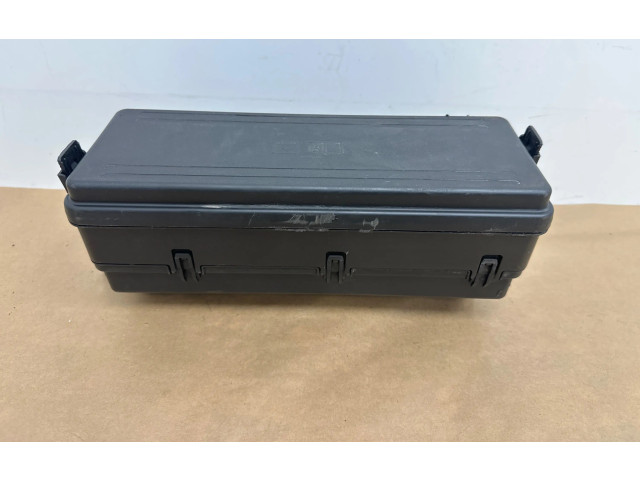 Блок предохранителей  HPLA14A073AB, GPLA14K016AB   Land Rover Range Rover Sport L494    