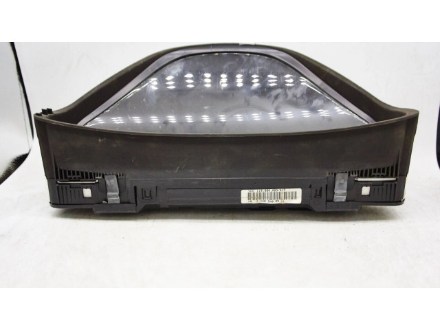 Přístrojová deska  Mercedes-Benz CLK A208 C208 2001 a2085405511, 110080063  