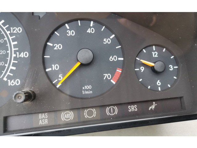Přístrojová deska  Mercedes-Benz S W140 1990 1404407011, 110008833  