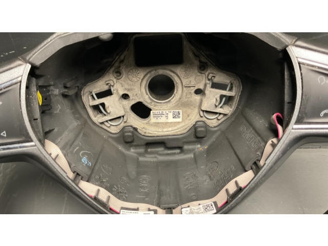 Volant Skoda Rapid (NH) 2014 5JA880201D, 5L0419091G  
