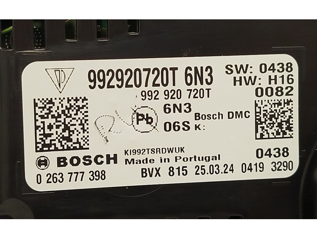Přístrojová deska  Porsche 911 2024 992920720T, 992920720T6N3  