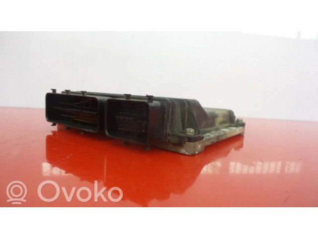 Řídící jednotka 89661-42J20   Toyota RAV 4 (XA30) 2010