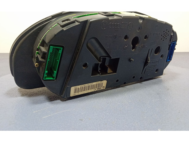 Панель приборов 3B0920827A, 3B0920827A   Volkswagen PASSAT B5.5       
