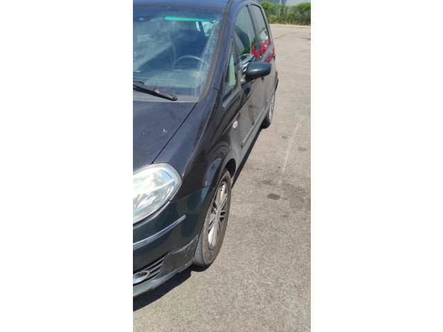 Přístrojová deska  Lancia Musa 2008   