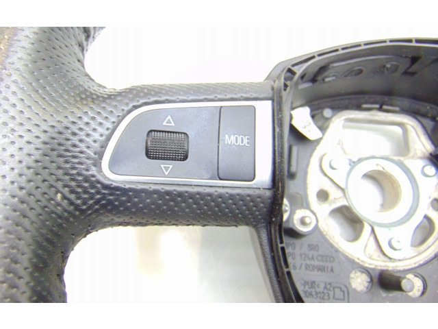 Volant Audi A3 S3 A3 Sportback 8P 2010 8P0124A  