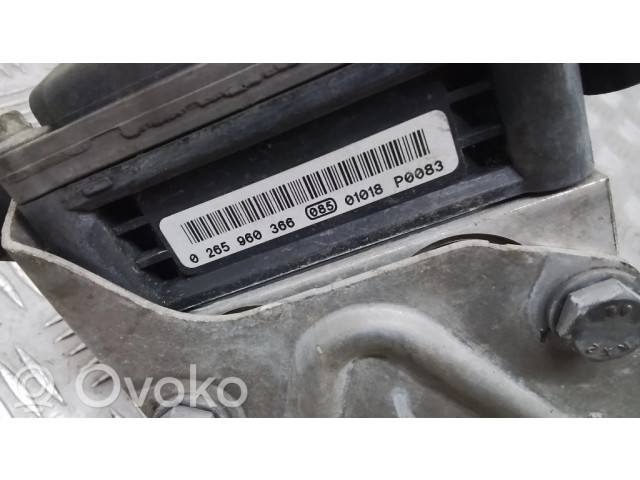 Блок АБС 6850104   BMW  7 F01 F02 F03 F04  2008-2016 года