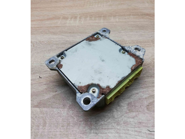 Блок управления надувных подушек lc6457k30   Mazda MPV II LW