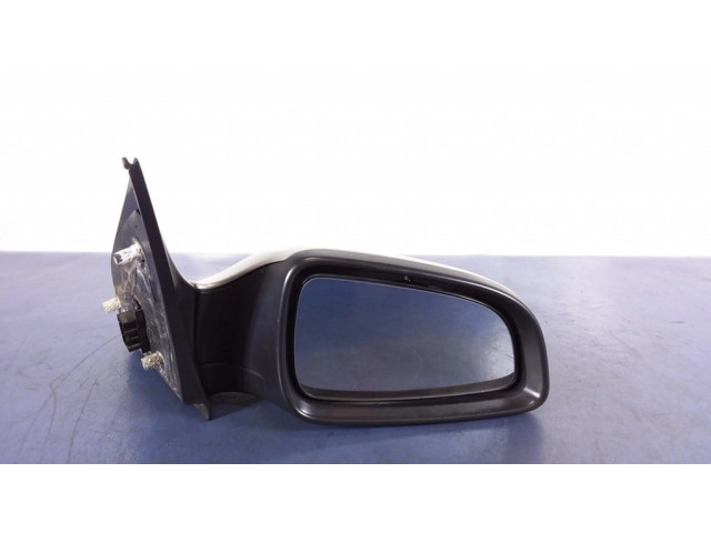 Зеркало электрическое        Opel Astra H  2004-2012 года   