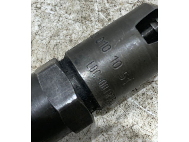 Форсунка 0000101051    Mercedes-Benz C W202  - 