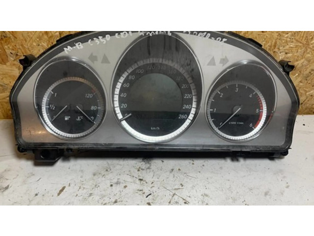Přístrojová deska  Mercedes-Benz C W204 2008 A2C53305419  