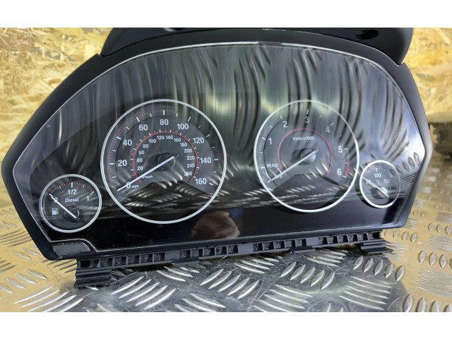 Přístrojová deska  BMW 4 F32 F33 2015 9232895, 9379985  