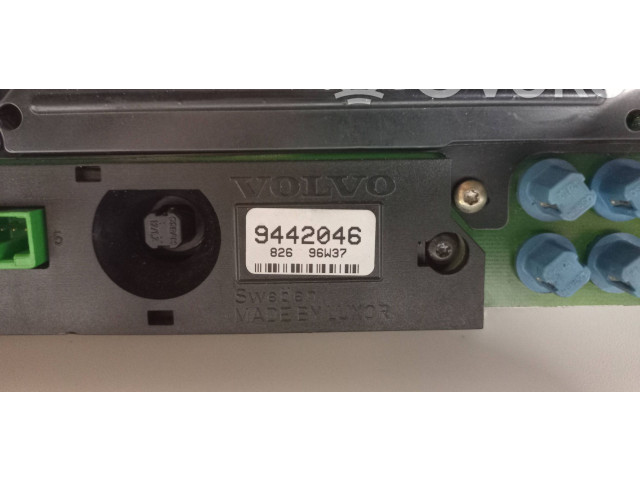 Přístrojová deska  Volvo 850 1996 110008456040, 9162603  