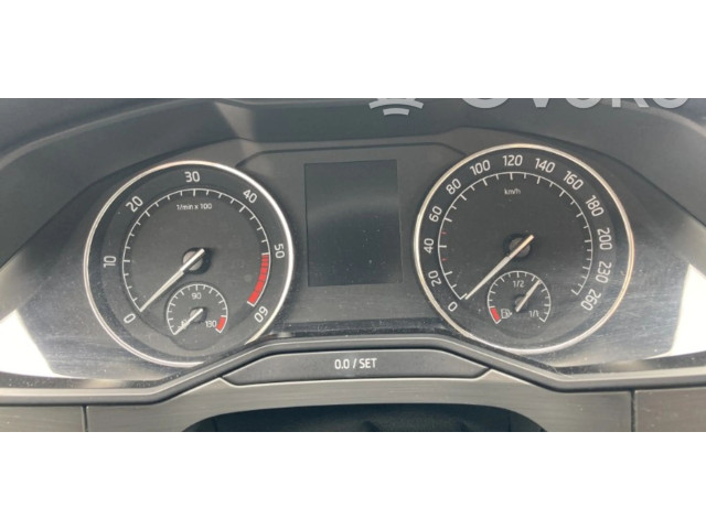 Přístrojová deska  Skoda Superb B8 (3V) 2015 3V0920751  