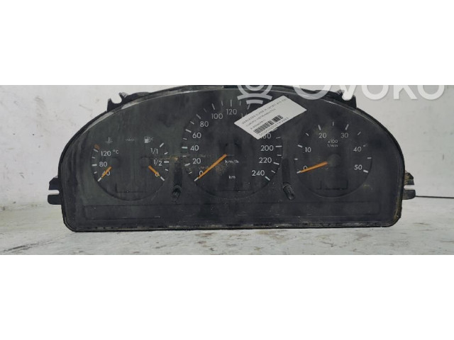 Přístrojová deska  Mercedes-Benz ML W163 2005 A1635407611  