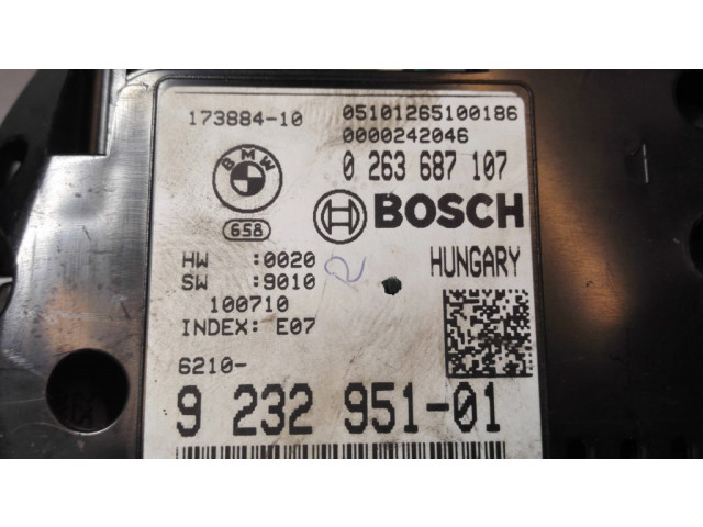 Přístrojová deska  BMW 7 F01 F02 F03 F04 2010 17388410, 0263687107  