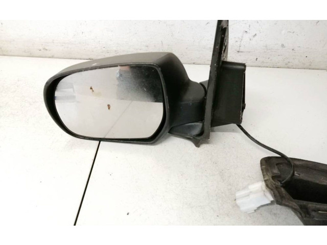 Zpětné zrcátko  Ford Maverick 2004  88689lh  