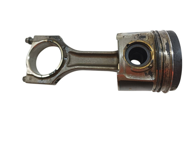  Поршень с шатуном  B47  BMW 5 G30 G31  
