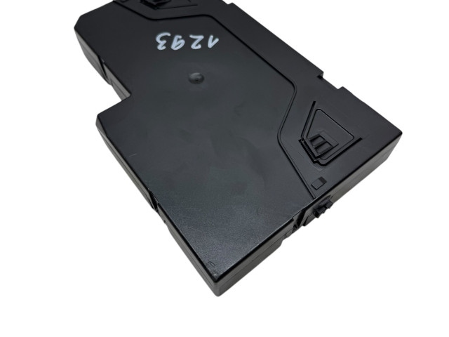 Блок предохранителей 2129000204, 5DK00962036   Mercedes-Benz E W212