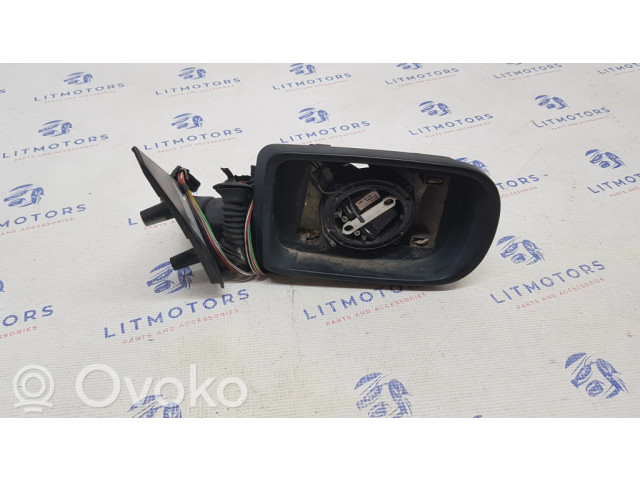 Zpětné zrcátko pravé BMW 7 E38 2000  010373  