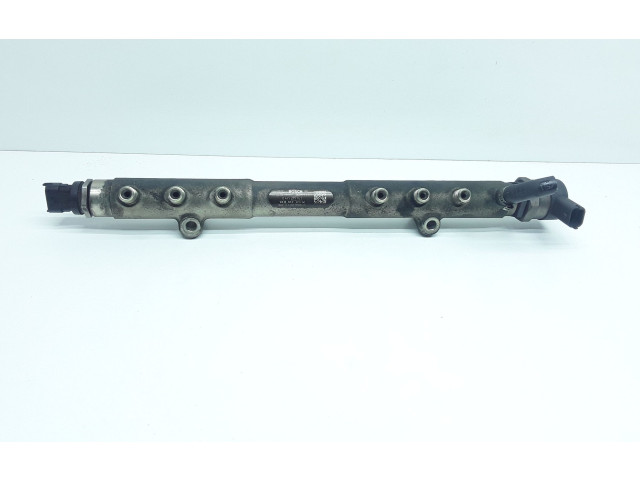 Vstřikovací lišta 30757146, 30750409   Volvo S80    D5244t4 