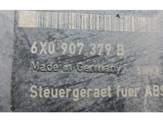 Zpětné zrcátko  Volkswagen Golf III   6X0614117  