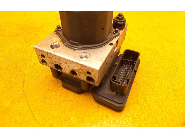 Jednotka ABS 103779700A, 103779700A   Tela Model S 2014