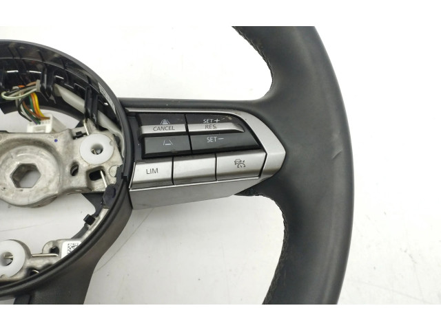 Volant Mazda CX-30 2023 2108311622  