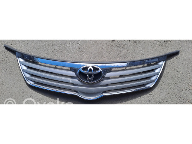 Верхняя решётка Toyota Avensis T270 2009-2012 года 5311405100, 5310005130      